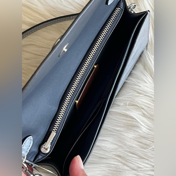 C8941 - Coach Hayden Crossbody Bag - Picture 8 of 12